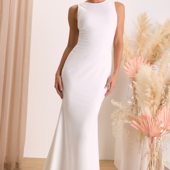 Lulus Va Va Voom White Backless Sleeveless Mermaid Maxi Dress - Size L - Picture 1 of 2
